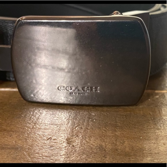 COACH SIGNATURE PLAQUE BUCKLE REVERSIBLE BELT - Picture 5 of 9